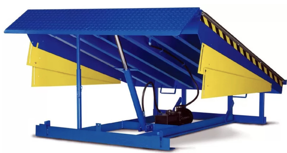 Wydajny i stabilny Hydraulic Dock Leveler,DCQY6-0.5 6000kg Długość 7m CE zatwierdzony